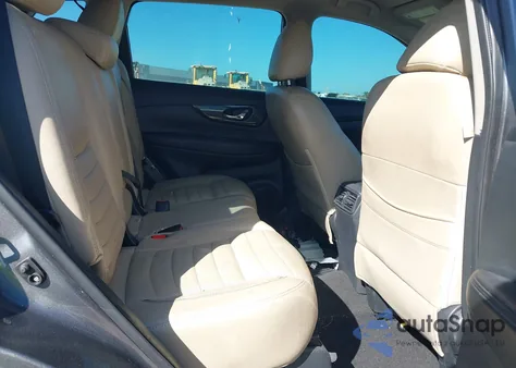 2018 Nissan Rogue S z USA, uszkodzony, nr VIN 5N1AT2MT9JC722350